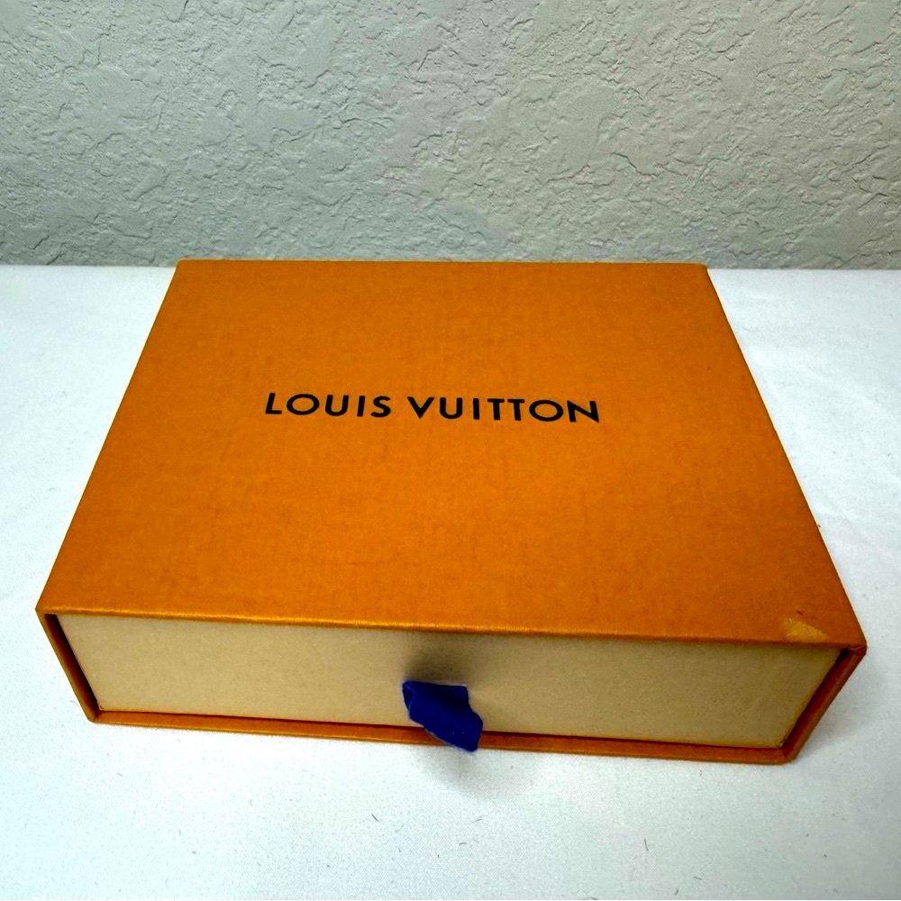 LV Empty box